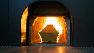 Read more about the article O caixão é queimado na cremação? Tudo o que você precisa saber